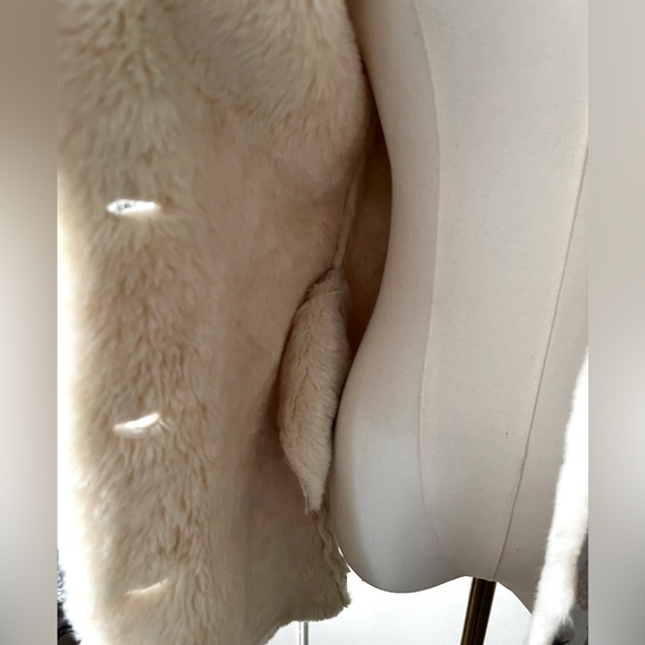 Laura Ashley Made In France Vegan Suede FauxFur Lined Cream and Pink Floral Coat - Picture 10 of 14